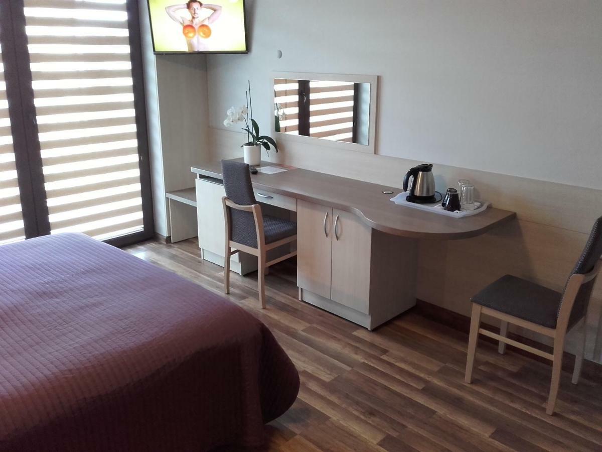 Pokoje Goscinne Steyera 30 Ozonowane Wladyslawowo Bagian luar foto